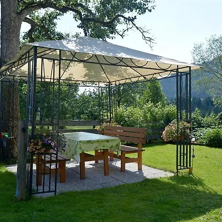 Homestay Bauernhof Strasserhof